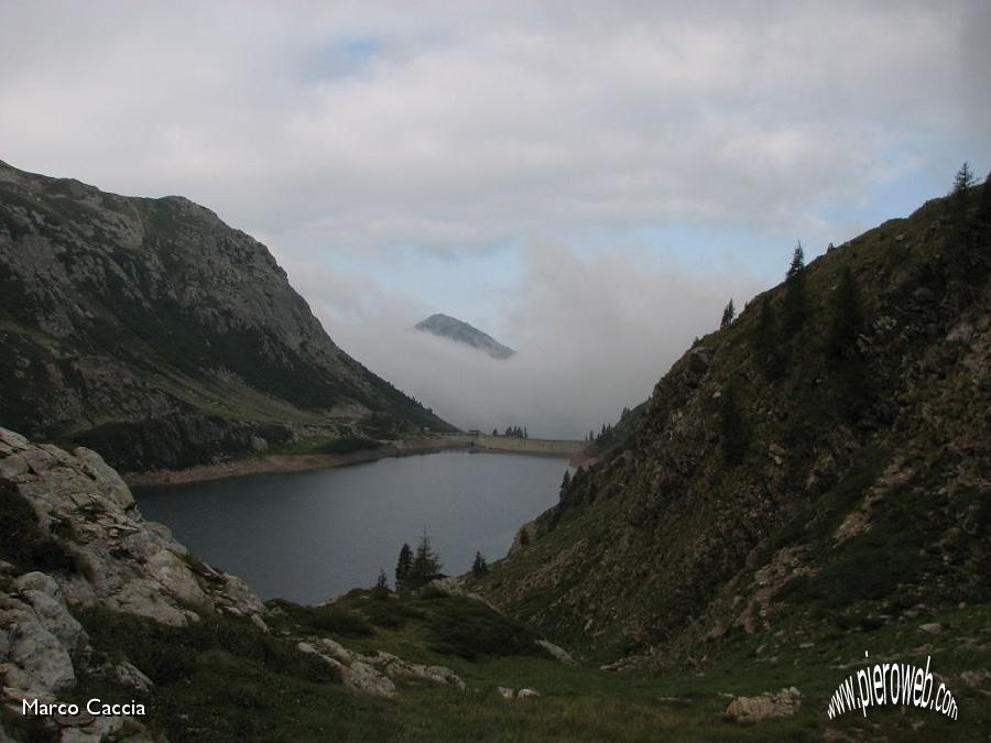 05_Lago Colombo e schiarite.JPG